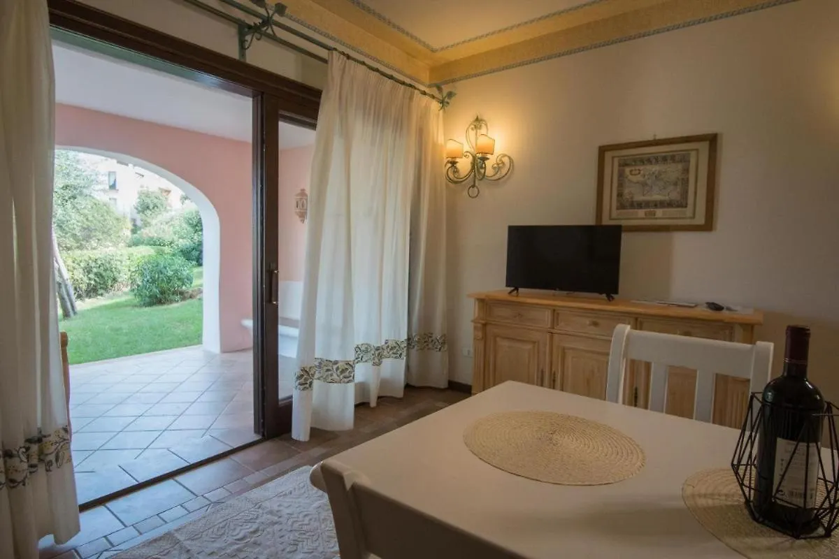 Apartamento Beautiful Il Giardino Degli Oleandri One Bedroom Premium Sleeps 4 Itália